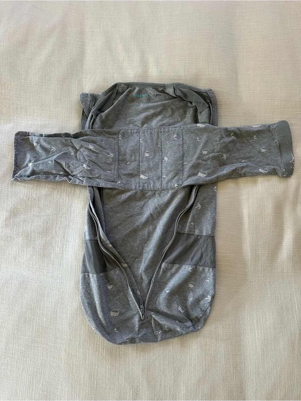 Happiest Baby Organic Cotton SNOO Swaddle in Graphite Planets - L, 18-25lbs